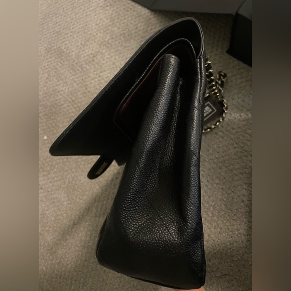 CHANEL Maxi Double Flap Quilted Black Caviar - Picture 11 of 16